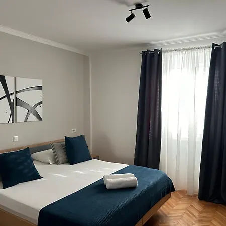 Perina - Free Parking