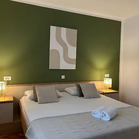 公寓 Perina - Free Parking